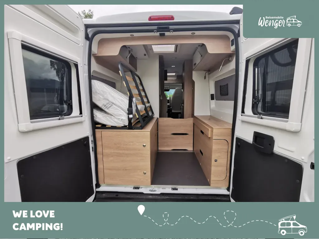 Bild 12: Wohnmobil von Mooveo mieten in Kuchl Bild 12: Wohnmobil von Mooveo mieten in Kuchl