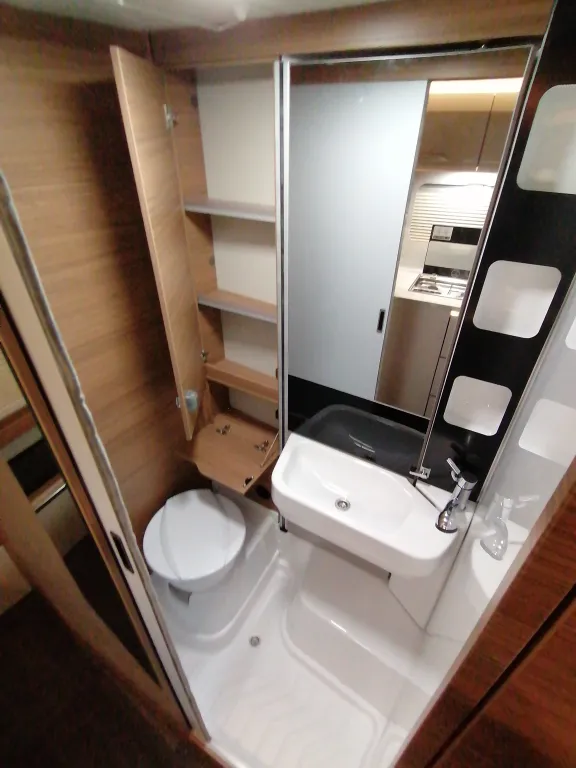 Bild 13: Wohnmobil in Weißenbach/Liezen online mieten