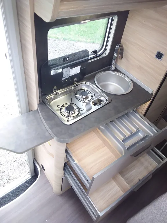 Bild 15: Knaus Wohnmobil in Hagenbrunn/Wien mieten