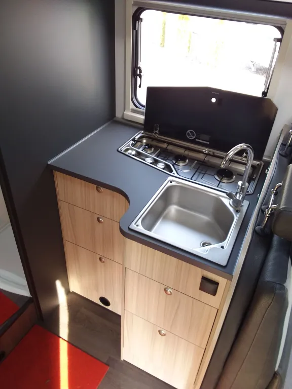 Bild 16: Wohnmobil für 6 Personen in Hagenbrunn/Wien mieten