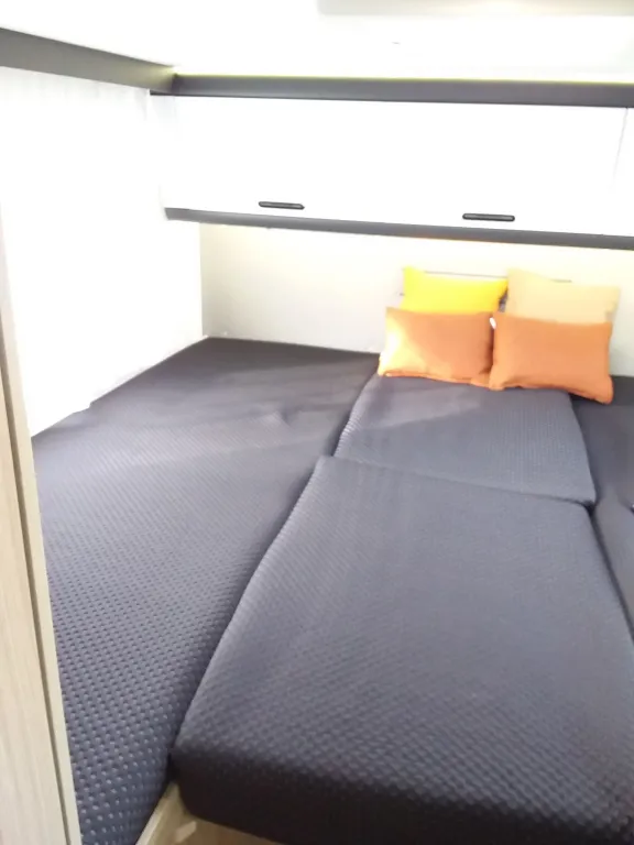 Bild 24: Wohnmobil für 6 Personen in Hagenbrunn/Wien mieten