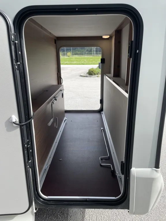 Bild 8: Wohnmobil für 4 Personen in Weißenbach/Liezen mieten