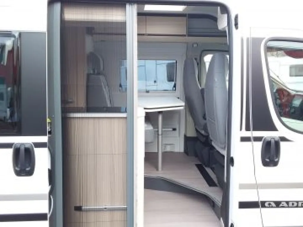 Bild 11: Adria mieten in Hagenbrunn/Wien