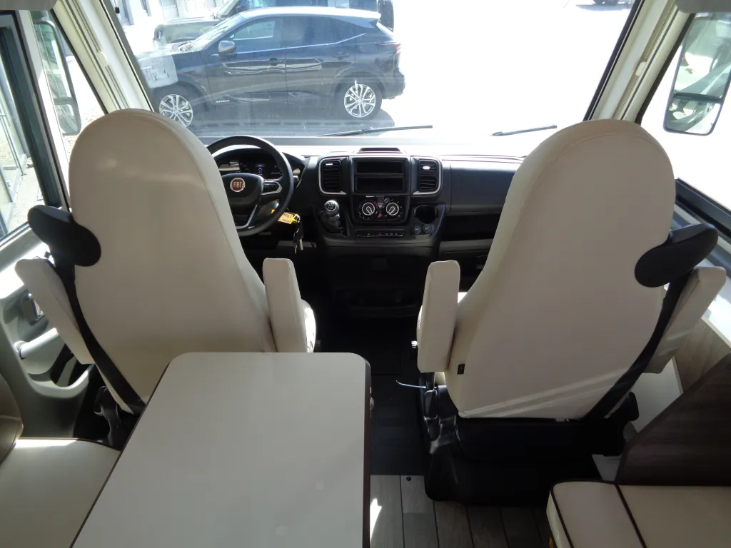 Bild 10: Wohnmobil mieten in Tresdorf