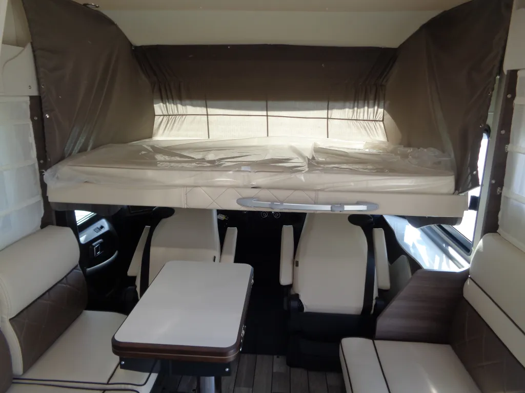 Bild 13: Wohnmobil in Tresdorf online mieten