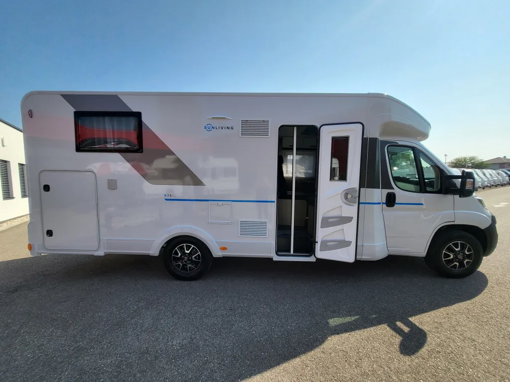 Bild 14: in Hagenbrunn/Wien Wohnmobil mieten