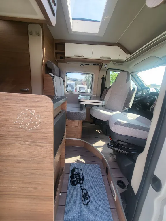 Bild 16: Wohnmobil für 2 Personen in Hagenbrunn/Wien mieten