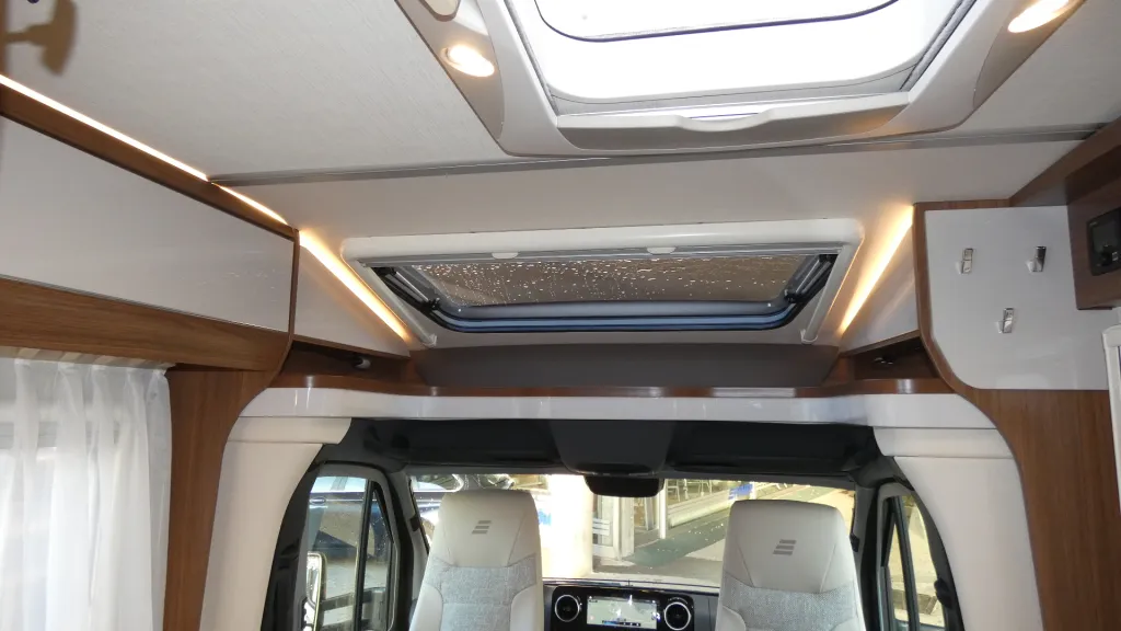 Bild 5: Wohnmobil in Eferding online mieten