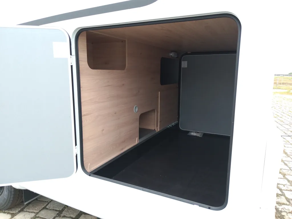 Bild 9: Dethleffs Just Camp T 7052 EB