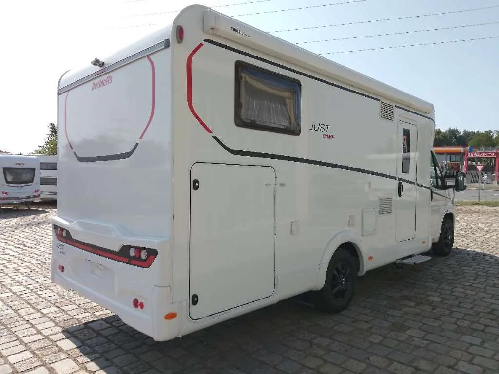 Bild 4: Wohnmobil von Dethleffs mieten in Gerasdorf bei Wien