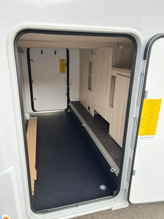 Bild 7: Sun Living Wohnmobil in Hagenbrunn/Wien mieten