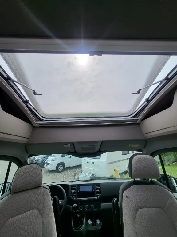 Bild 23: Knaus Wohnmobil in Hagenbrunn/Wien mieten