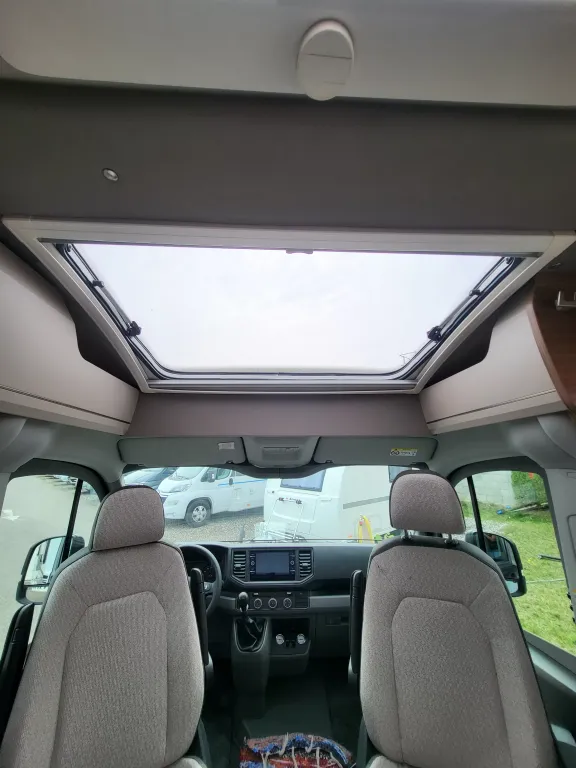 Bild 24: Wohnmobil für 2 Personen in Hagenbrunn/Wien mieten