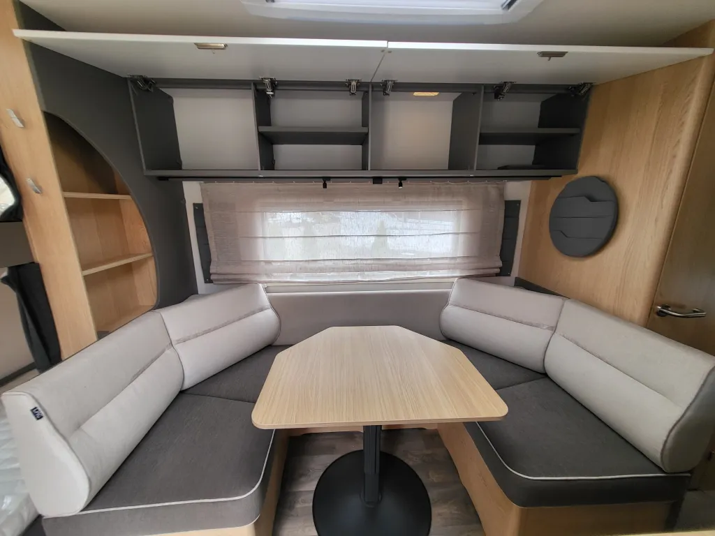 Bild 19: LMC mieten in Hagenbrunn/Wien