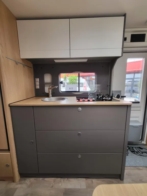 Bild 36: Wohnwagen von LMC mieten in Hagenbrunn/Wien