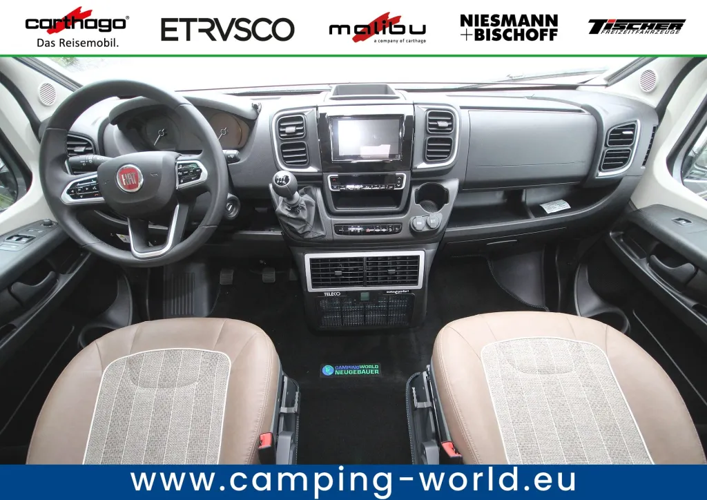 Bild 40: Wohnmobil für 2 Personen in Vöcklabruck mieten