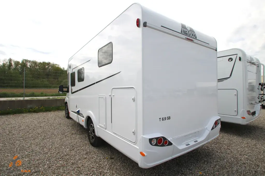 Bild 4: Wohnmobil von Etrusco mieten in St. Pantaleon-Erla