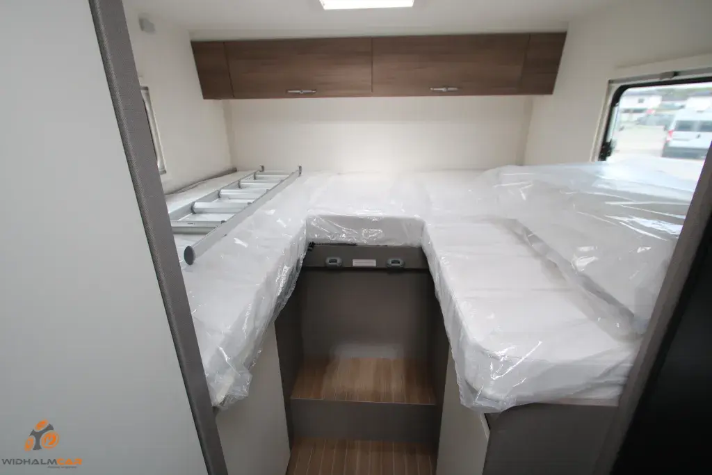 Bild 16: Wohnmobil für 4 Personen in St. Pantaleon-Erla mieten