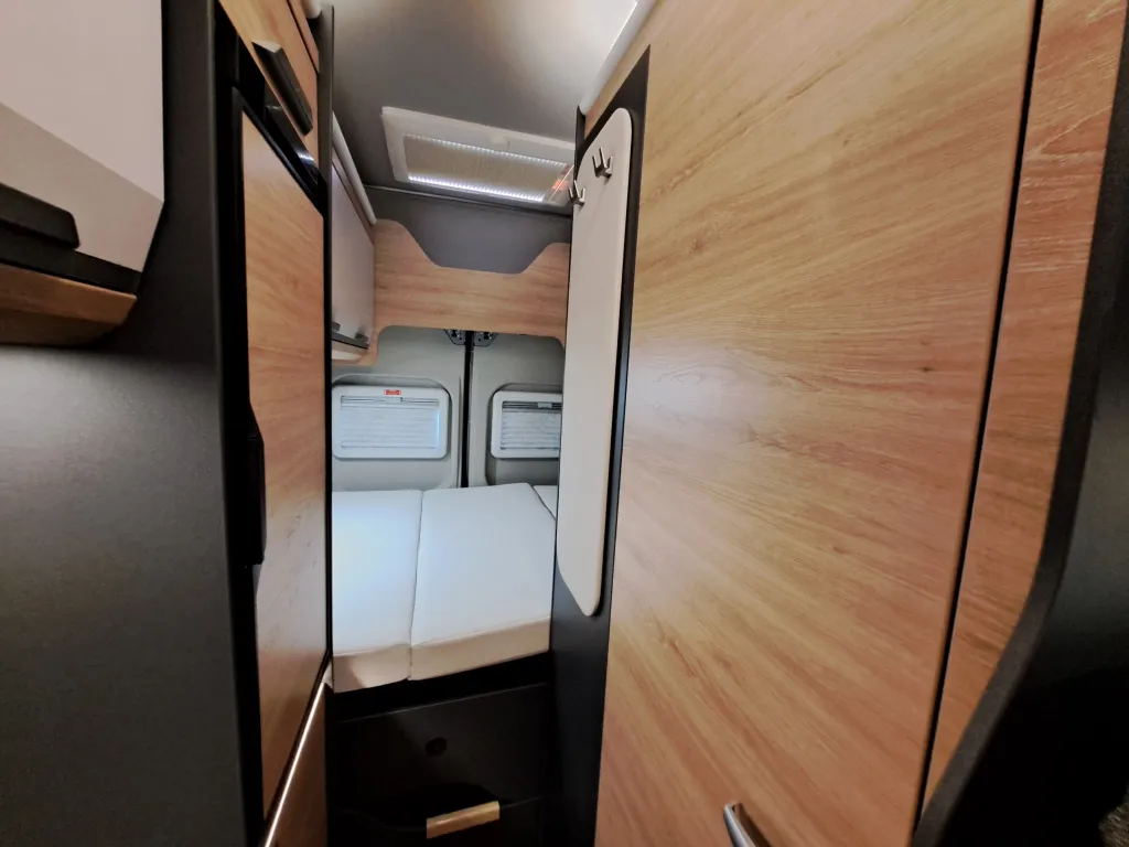 Bild 28: Wohnmobil von Knaus mieten in Weißenbach/Liezen