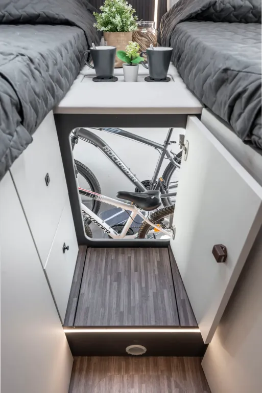 Bild 16: Wohnmobil für 4 Personen in Dornbirn mieten Bild 16: Wohnmobil für 4 Personen in Dornbirn mieten