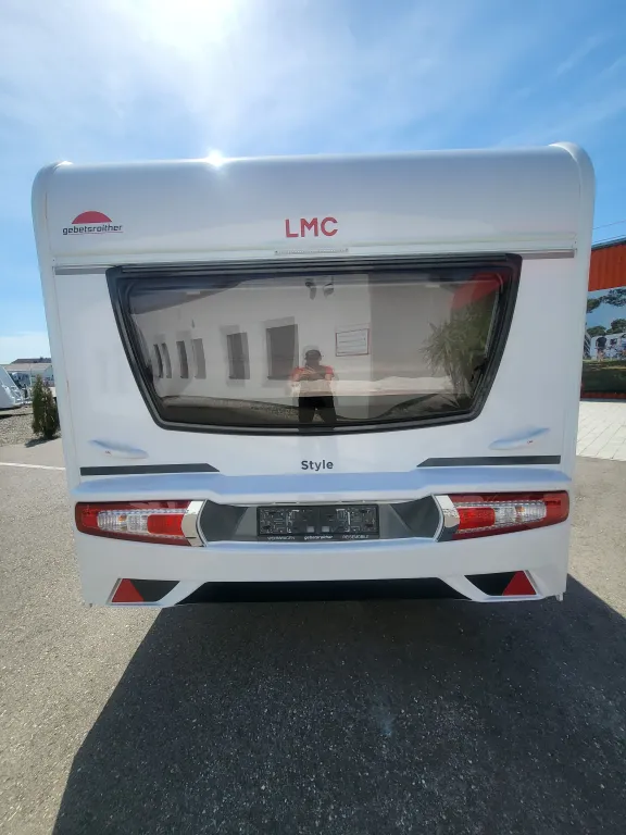 Bild 7: LMC Wohnwagen in Hagenbrunn/Wien mieten