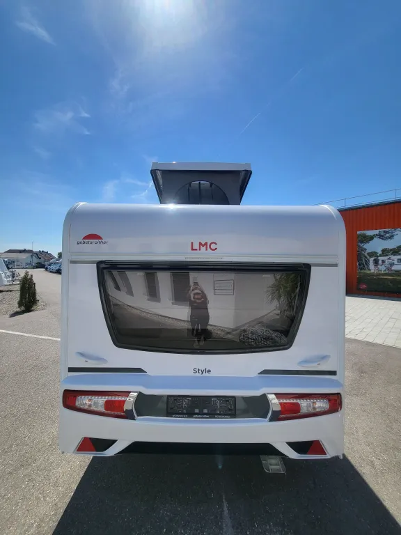 Bild 39: LMC Wohnwagen in Hagenbrunn/Wien mieten