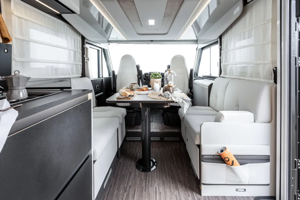 Bild 5: Wohnmobil in Dornbirn online mieten Bild 5: Wohnmobil in Dornbirn online mieten
