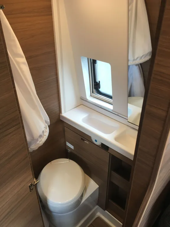 Bild 26: Wohnmobil mieten in Hagenbrunn/Wien