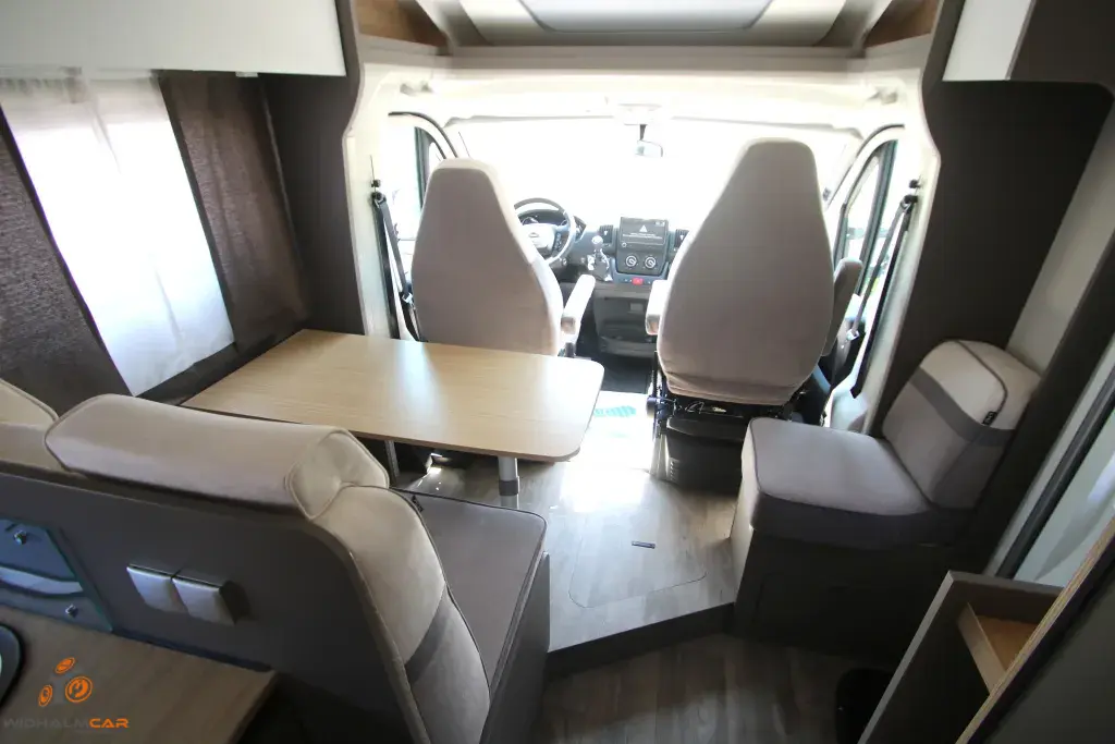 Bild 12: Wohnmobil von LMC mieten in St. Pantaleon-Erla