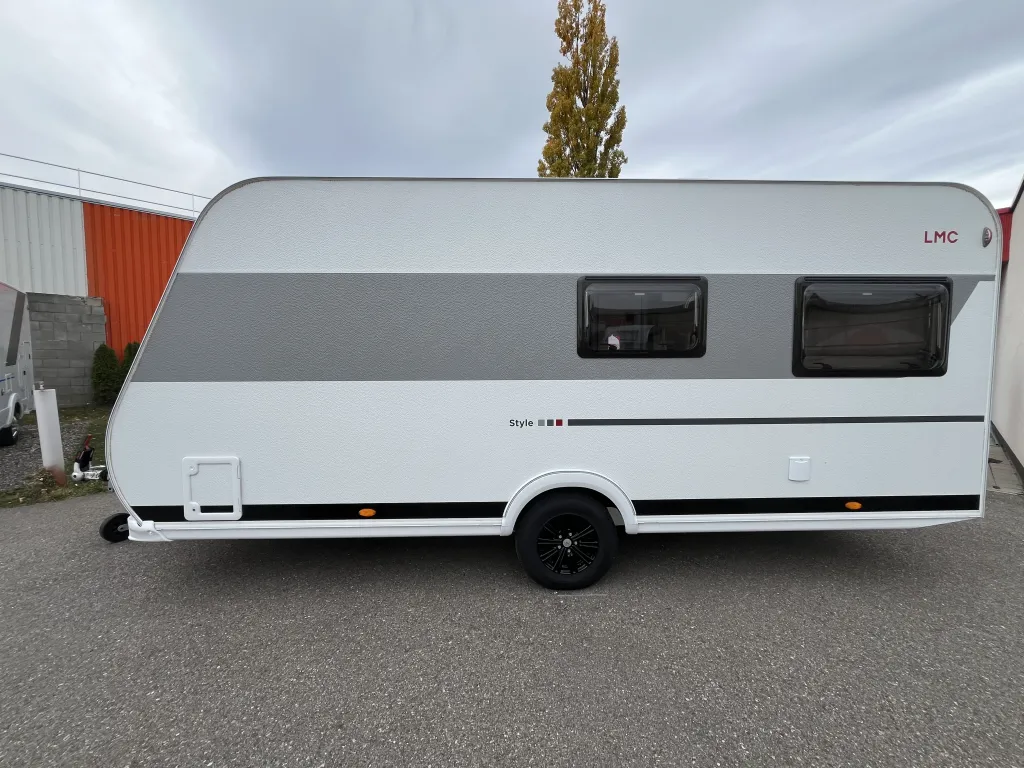 Bild 4: Wohnwagen von LMC mieten in Hagenbrunn