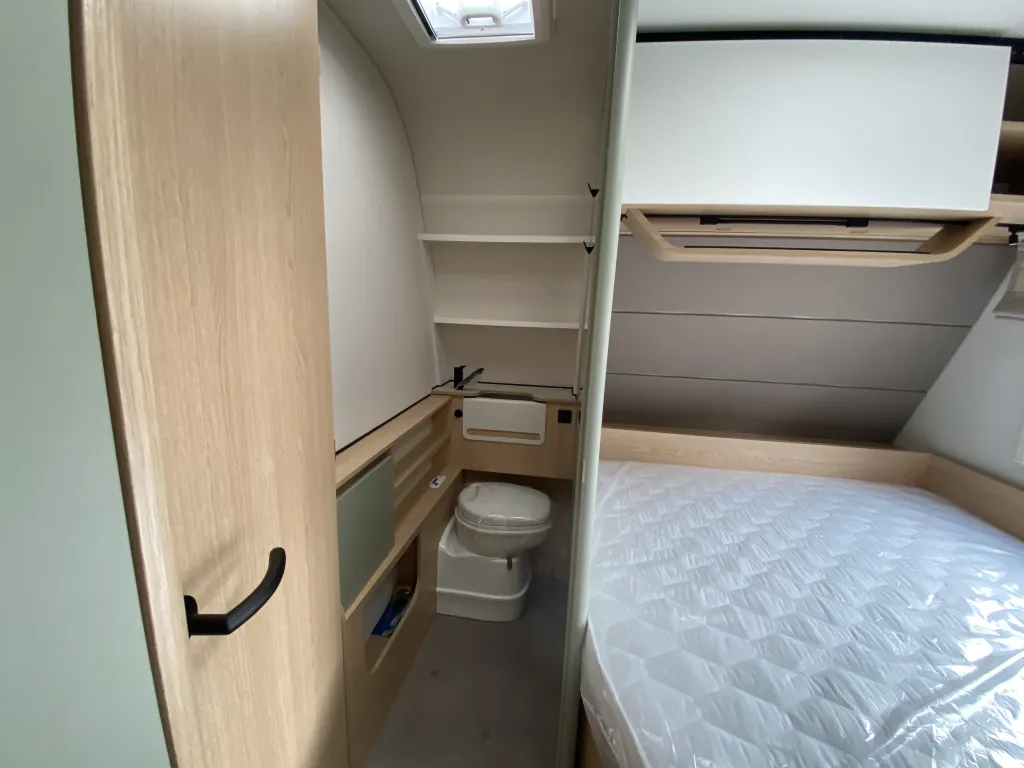 Bild 12: Wohnwagen von LMC mieten in Hagenbrunn