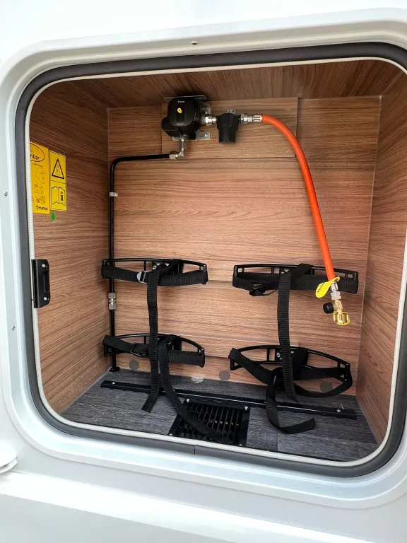 Bild 7: Knaus Wohnmobil in Hagenbrunn mieten