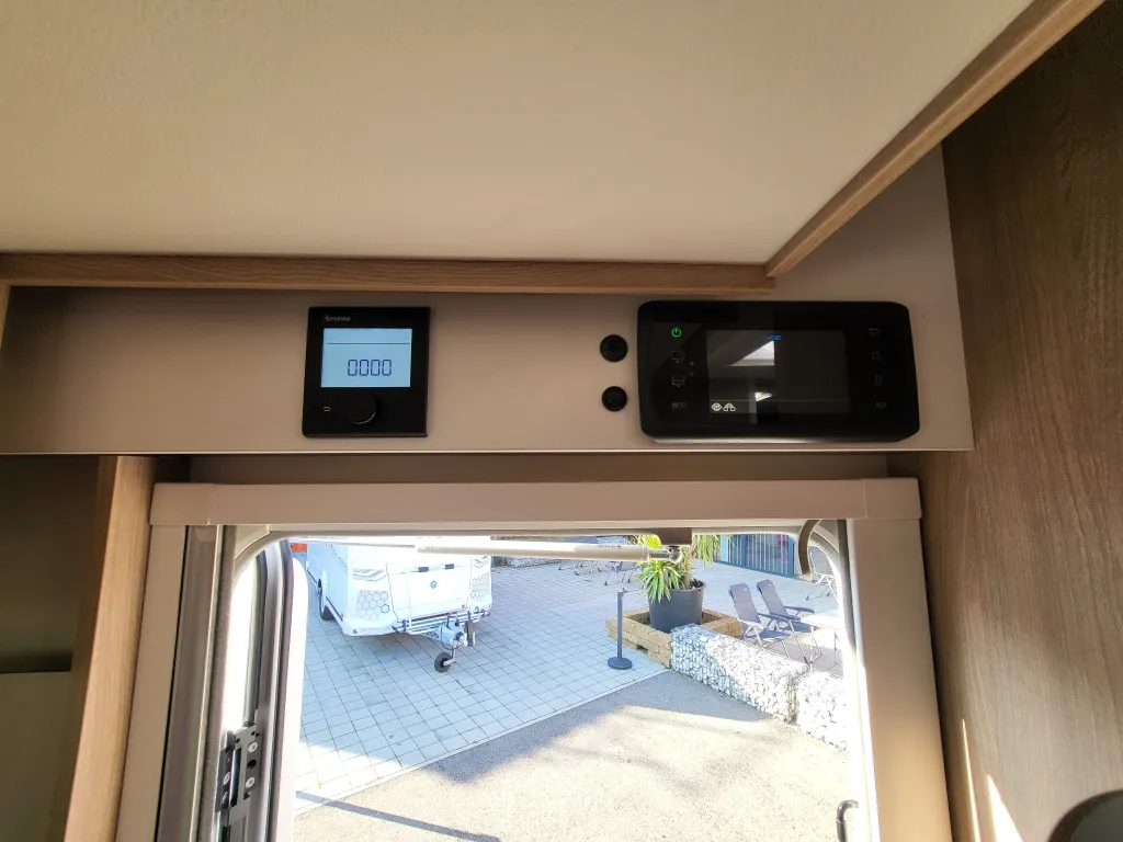 Bild 18: Wohnmobil mieten in Hagenbrunn Bild 18: Wohnmobil mieten in Hagenbrunn