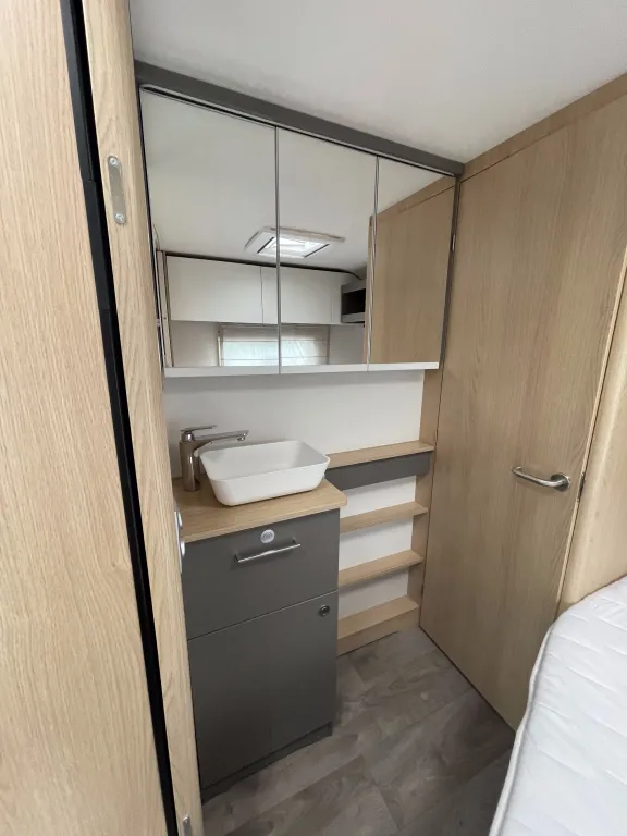 Bild 12: Wohnwagen von LMC mieten in Weißenbach/Liezen